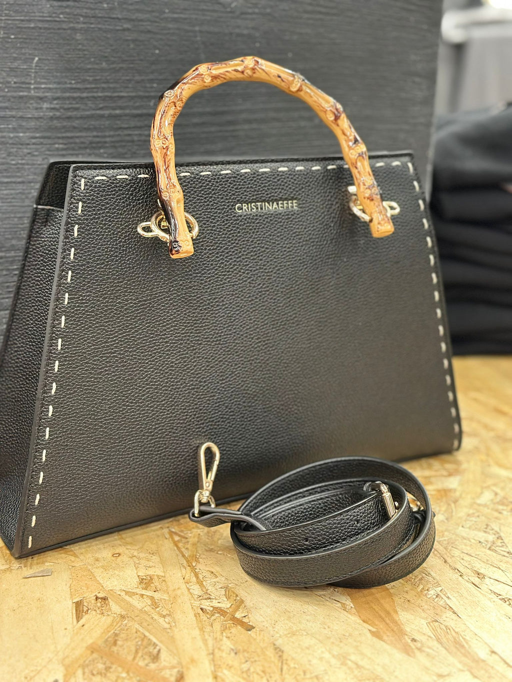 Cristina Effe Borsa Rigida con Manico di Bamboo
