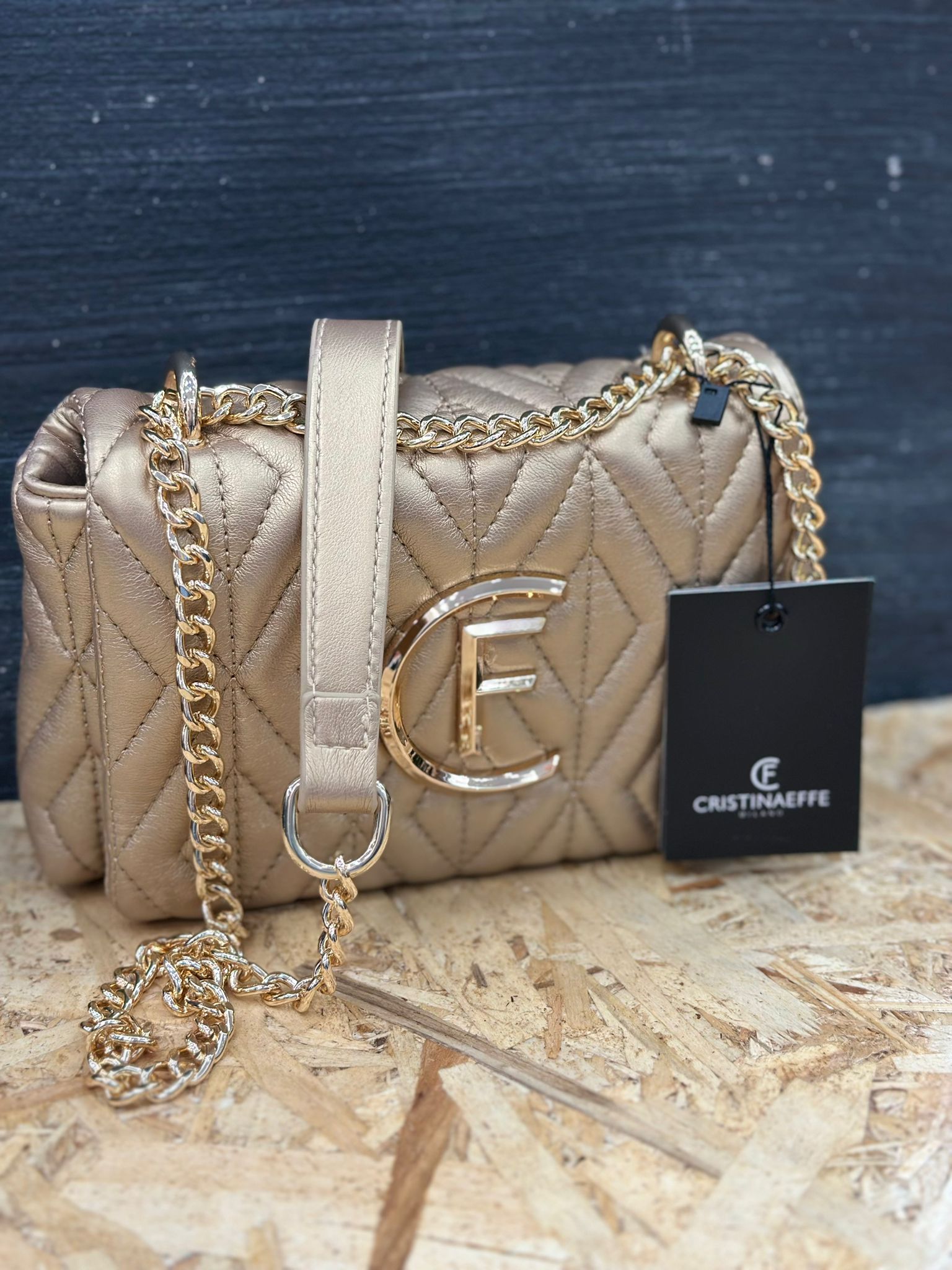 Cristina Effe Borsa a Tracolla