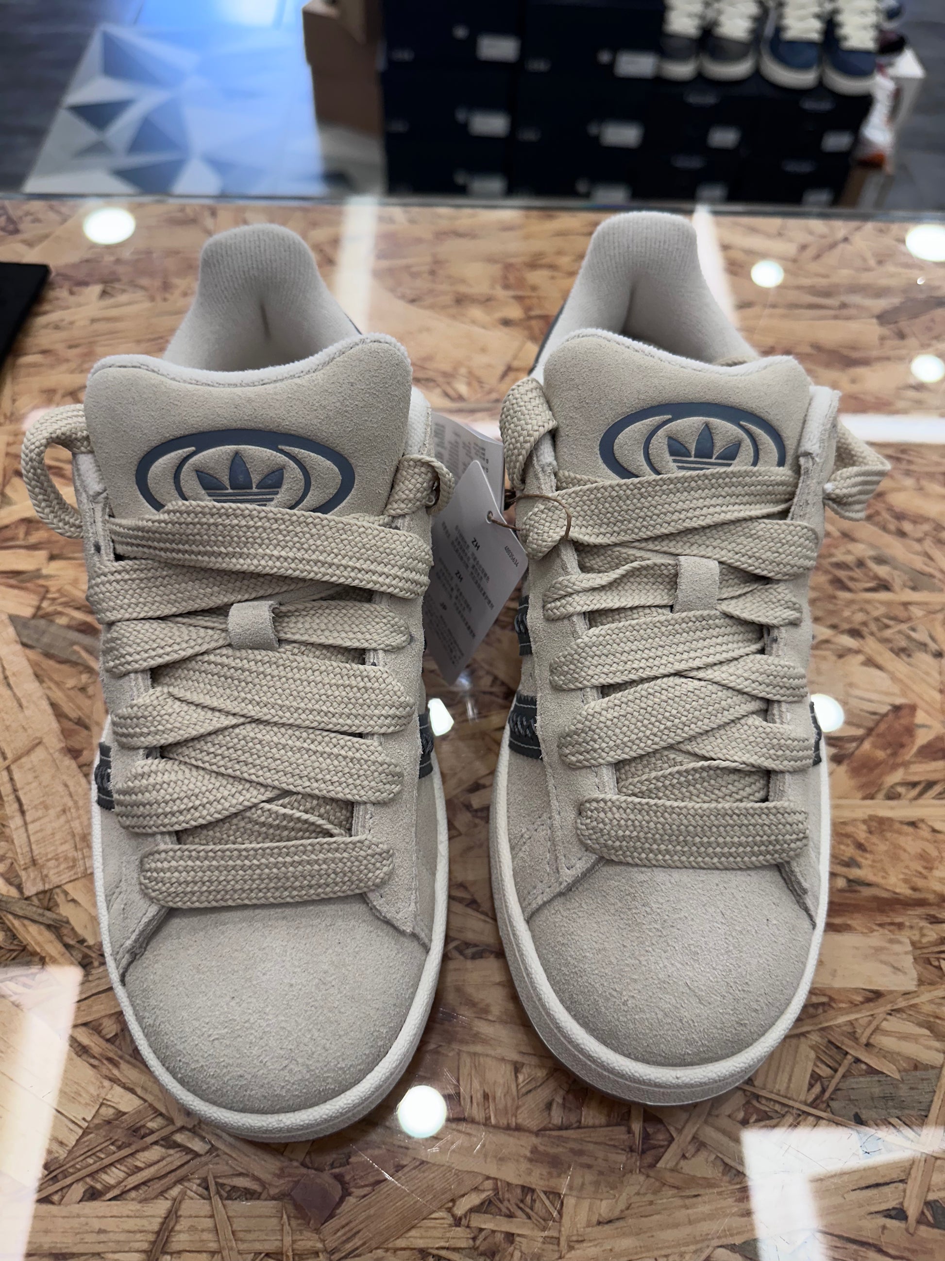 Adidas Campus 00s