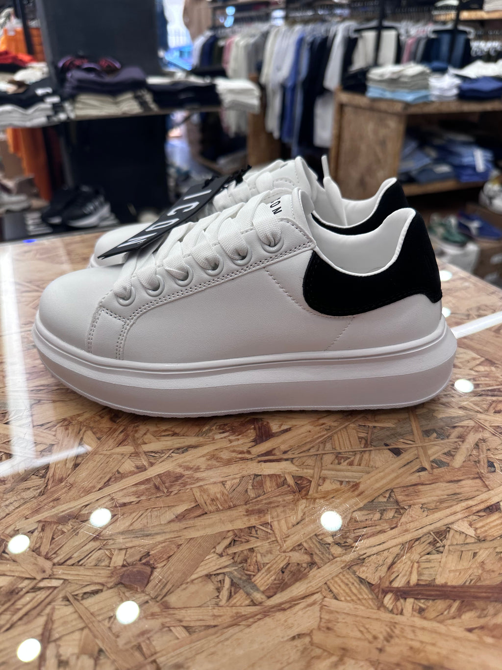 Icon Sneakers Donna con Logo a contrasto