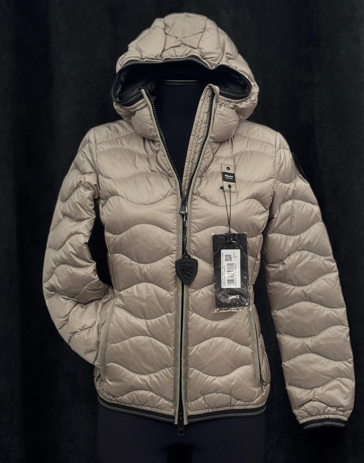 Blauer Piumino ad Onde Camelia